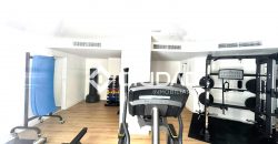 Apartamento a estrenar en lujosa urbanización junto a la playa