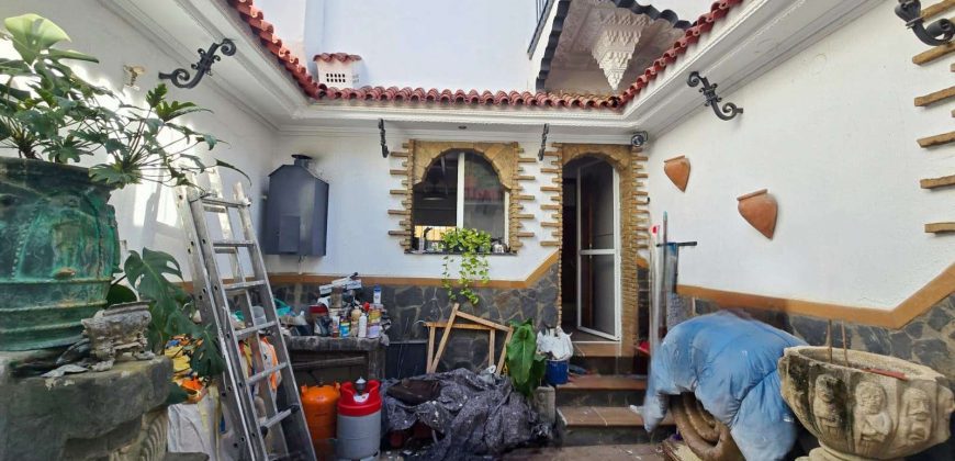 Casa adosada en esquina – Bormujos
