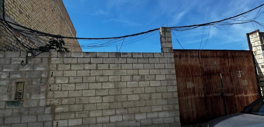 ¡CORRALÓN EN VENTA EN C/GENIL !
