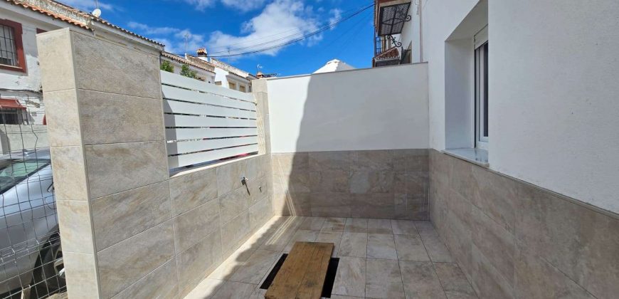 Casa adosada a estrenar – Bormujos