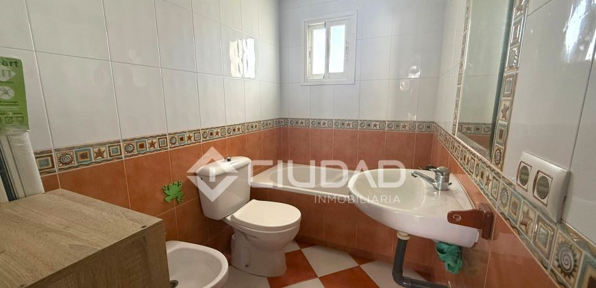 Piso en Bda. del Carmen – Barrio Alto