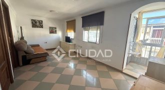 Piso en Bda. del Carmen – Barrio Alto