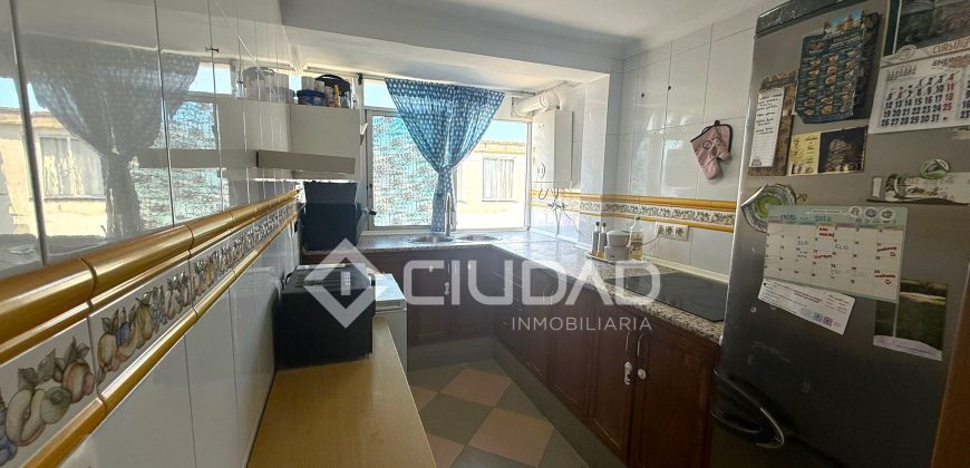 Piso en Bda. del Carmen – Barrio Alto