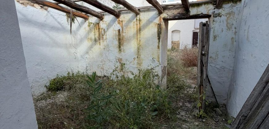 SOLAR EN EL CORONIL