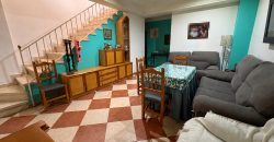 Amplia Propiedad con Local Comercial en Avda. del Pantano!