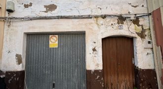 ¡VIVIENDA EN VENTA EN C/MINA !