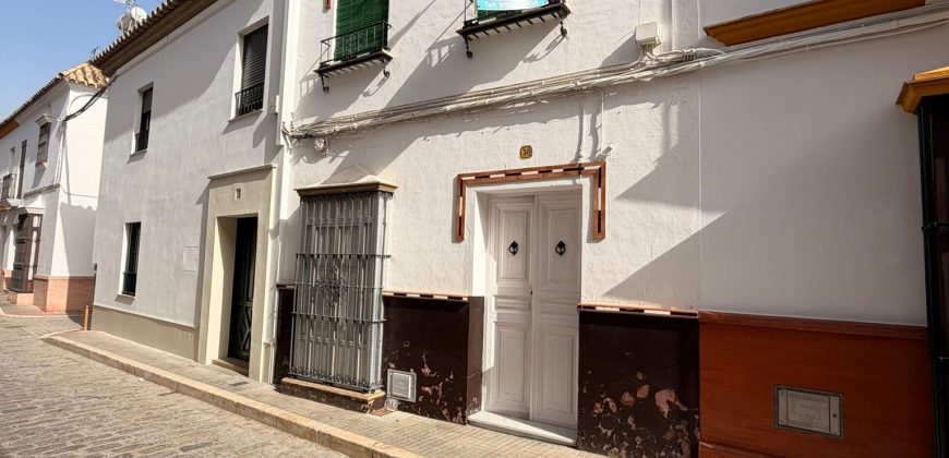 ¡VIVIENDA EN VENTA C/DOCTOR GAMERO!