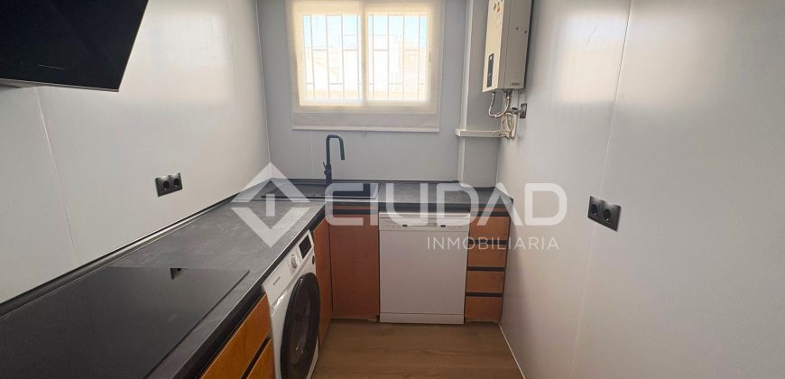 PISO REFORMADO A ESTRENAR EN CENTRO/PLAYA