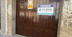 ¡MAGNIFICA COCHERA EN VENTA EN PARADAS!