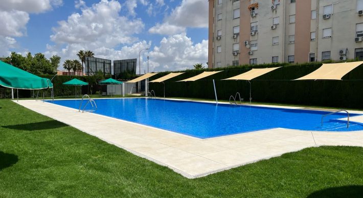 PISO CON PISCINA, GARAJE Y TRASTERO