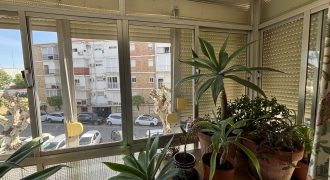 Se vende fantástico piso en la barriada Guadalajara, una oportunidad ideal tanto para vivir como para invertir.