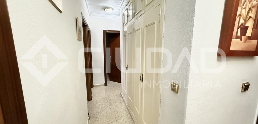 Piso en venta en zona Alameda, Lebrija