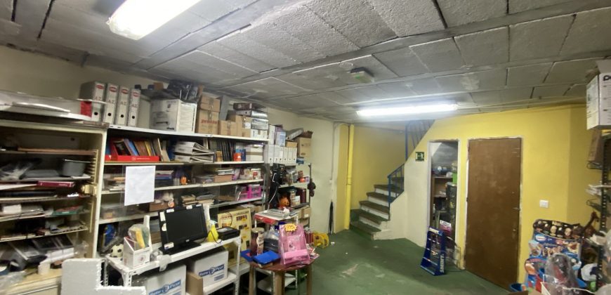 Local comercial de 75 m² en Tomares