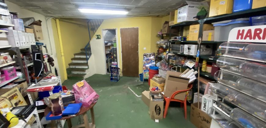 Local comercial de 75 m² en Tomares
