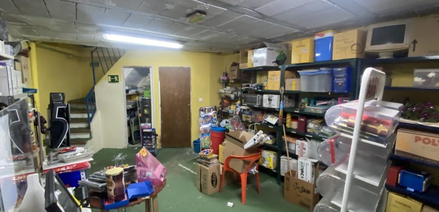 Local comercial de 75 m² en Tomares