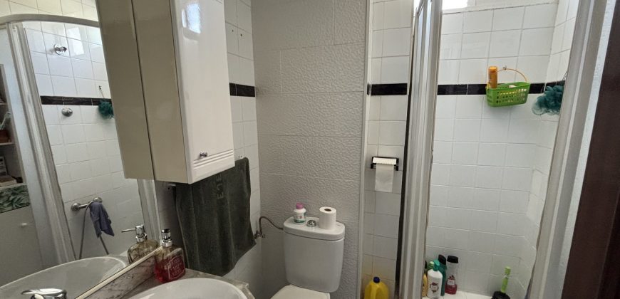 Se vende fantástico piso en la barriada Guadalajara, una oportunidad ideal tanto para vivir como para invertir.
