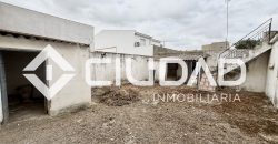 Casa en planta baja con gran patio – Zona El Pinar