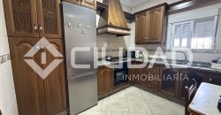 Casa con gran amplitud – Zona del Castillo