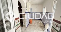 Casa en planta baja con gran patio – Zona El Pinar