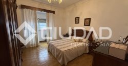 Casa con gran amplitud – Zona del Castillo