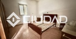 Casa en planta baja con gran patio – Zona El Pinar