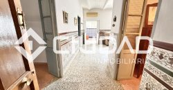 Casa en planta baja con gran patio – Zona El Pinar