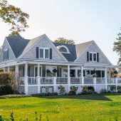 Los 8 errores más caros al comprar tu primera vivienda (y cómo evitarlos)