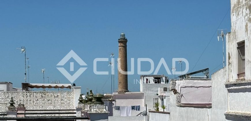 PISO ZONA CENTRO- CHIPIONA