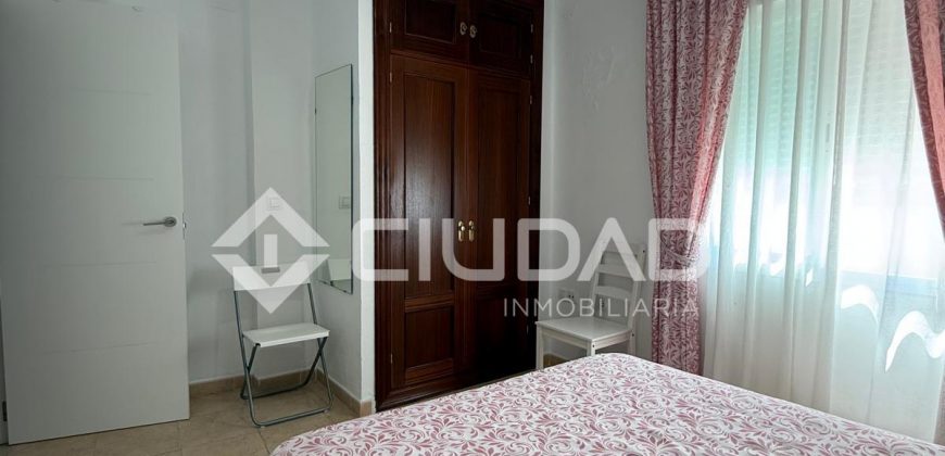 PISO ZONA CENTRO- CHIPIONA