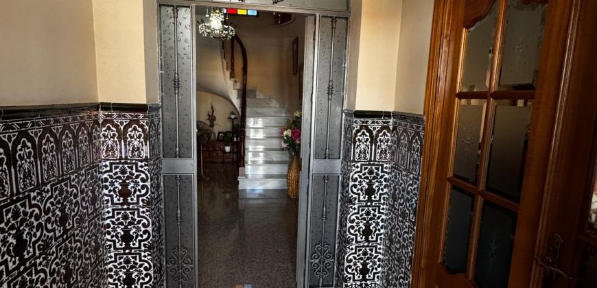 FABULOSA CASA SEÑORIAL EN CALLE CHILE! ZONA ALAMEDA.