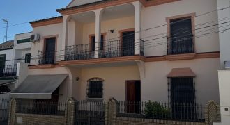 FABULOSA CASA SEÑORIAL EN CALLE CHILE! ZONA ALAMEDA.