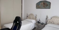 CASA ADOSADA CON SÓTANO Y PORCHE PARA COCHE EN EL CHORRILLO