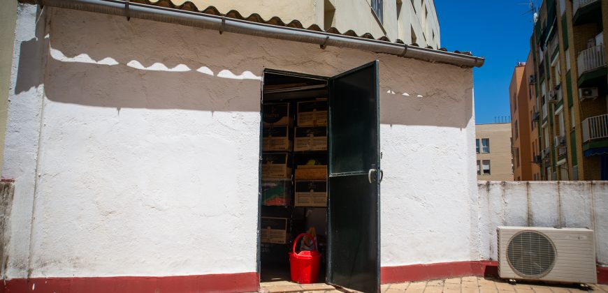 Casa con terraza propia en Camas