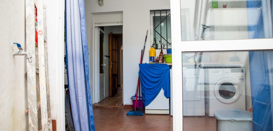 Casa con terraza propia en Camas