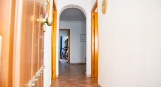 Casa con terraza propia en Camas