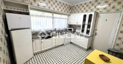 Chalet en 3ª línea de playa en La Calzada – Av. Las Piletas