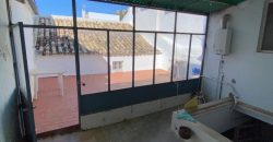 Amplia Casa en Venta para Reformar – Oportunidad Única. Zona Centro de Morón de la Frontera!