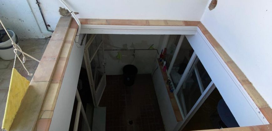 Amplia Casa en Venta para Reformar – Oportunidad Única. Zona Centro de Morón de la Frontera!