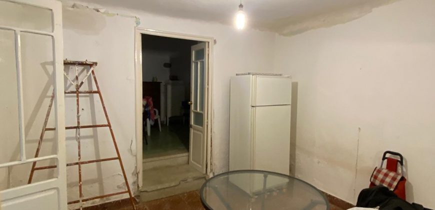 Amplia Casa en Venta para Reformar – Oportunidad Única. Zona Centro de Morón de la Frontera!