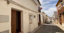 Amplia Casa en Venta para Reformar – Oportunidad Única. Zona Centro de Morón de la Frontera!
