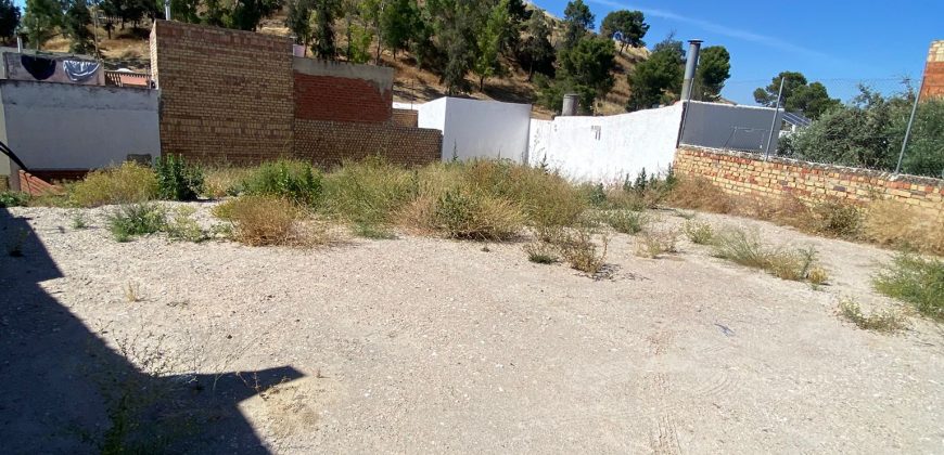 Oportunidad Única: Solar de 575 m² en Calle Los Remedios, Zona San Francisco, Morón de la Frontera!