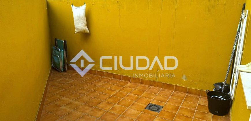 Piso para inversores en Barrio Alto
