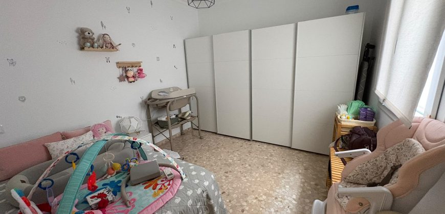 Acogedor Piso con Azotea Privada en zona El Barrio.- Calle Cañuelos!