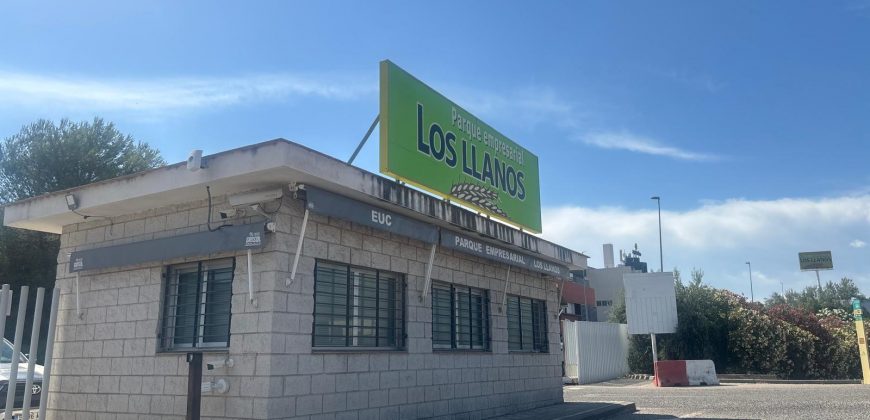 Terreno industrial – Salteras (Polígono Los Llanos)