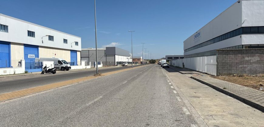 Terreno industrial – Salteras (Polígono Los Llanos)