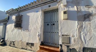 Oportunidad de Inversión: Planta Baja a Reformar en Excelente Ubicación. Morón!