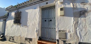 Oportunidad de Inversión: Planta Baja a Reformar en Excelente Ubicación. Morón!