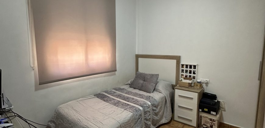 ESPECTACULAR VIVIENDA EN BARRIO LA GUITA