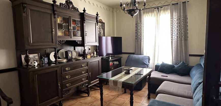 ESPECTACULAR VIVIENDA EN BARRIO LA GUITA