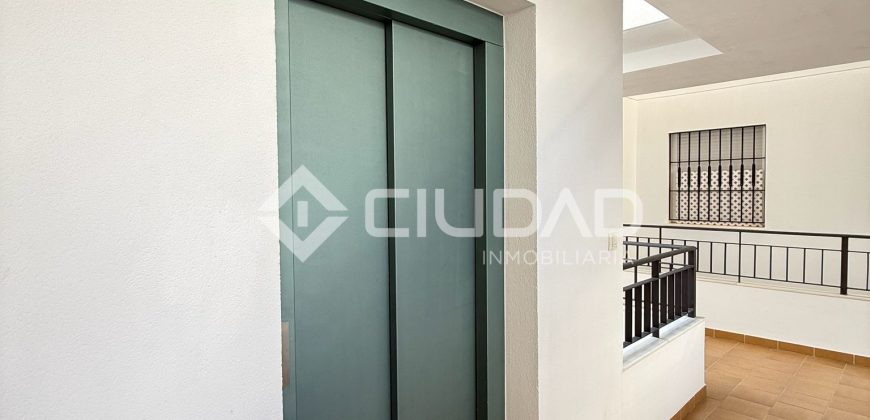 PISO ZONA REGLA- CHIPIONA
